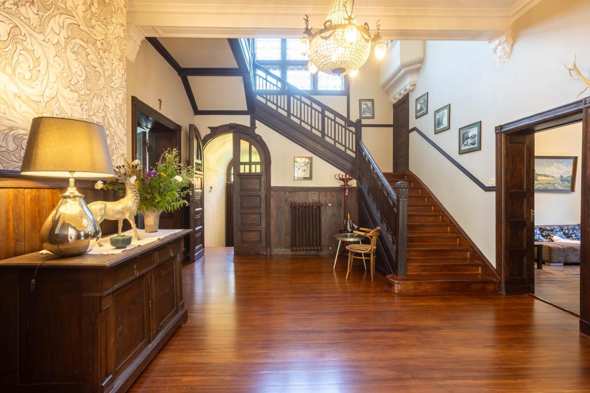 Palac Mysliwski Orle Solutions Miroslawiec ภายนอก รูปภาพ