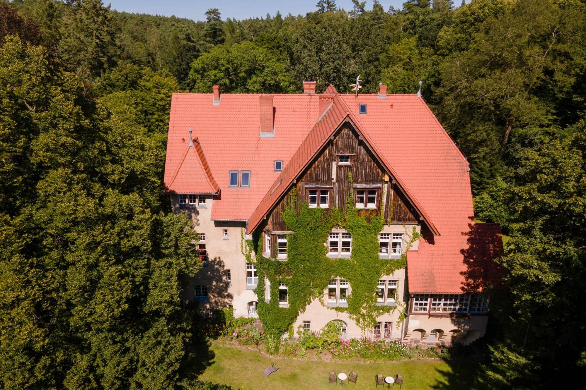 Palac Mysliwski Orle Solutions Miroslawiec ภายนอก รูปภาพ