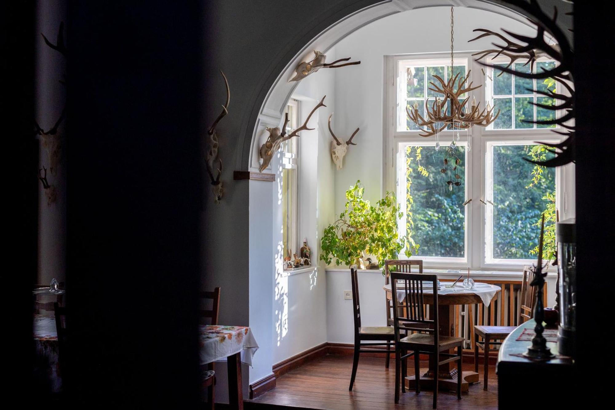 Palac Mysliwski Orle Solutions Miroslawiec ภายนอก รูปภาพ
