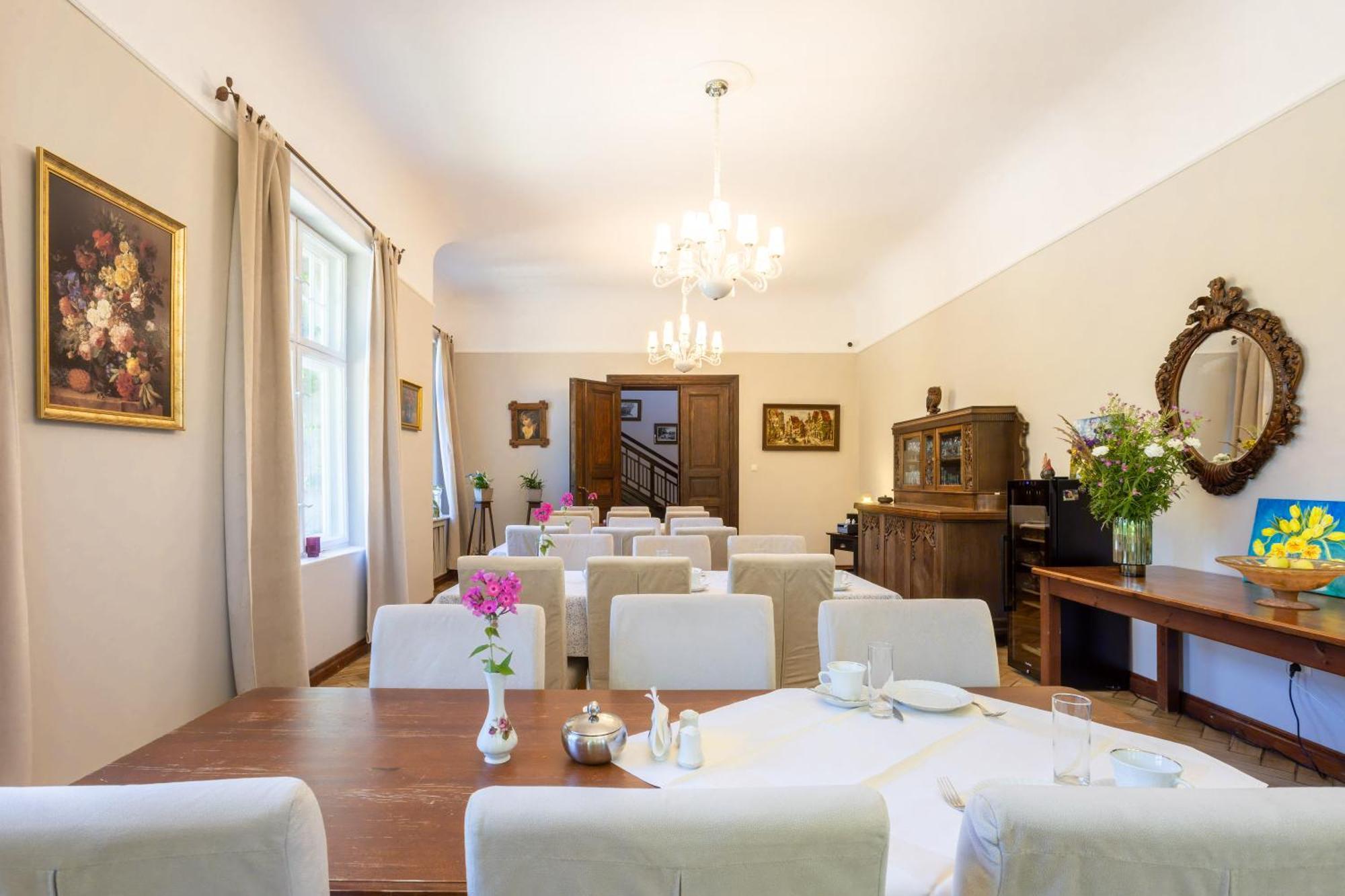Palac Mysliwski Orle Solutions Miroslawiec ภายนอก รูปภาพ