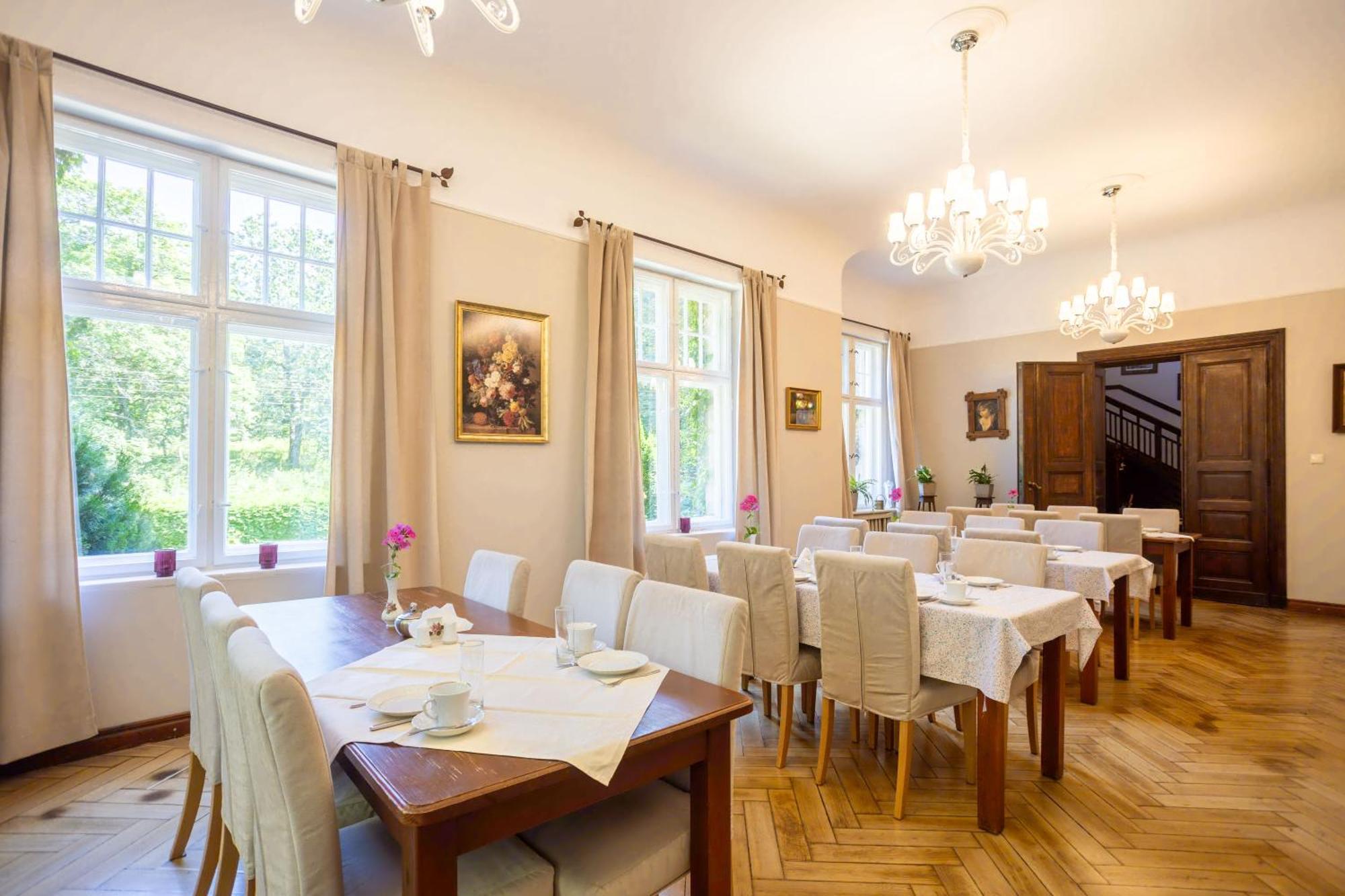 Palac Mysliwski Orle Solutions Miroslawiec ภายนอก รูปภาพ
